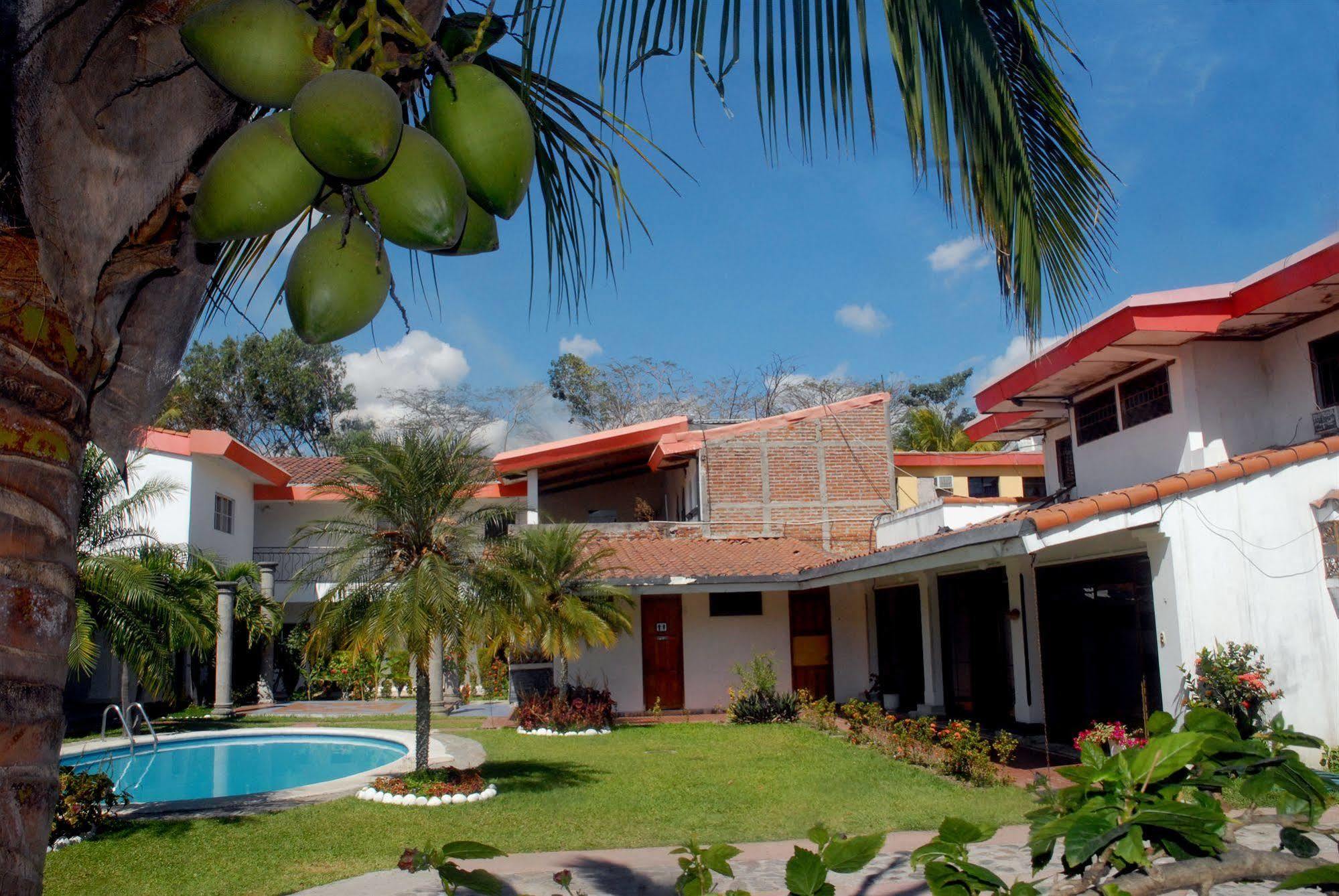 Hotel Santa Elena Antiguo Cuscatlán Exterior foto