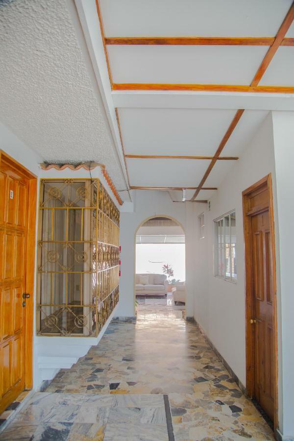 Hotel Santa Elena Antiguo Cuscatlán Exterior foto